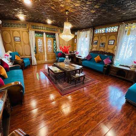 Shabnam Group Of Houseboats Hotel Srinagar  Ngoại thất bức ảnh